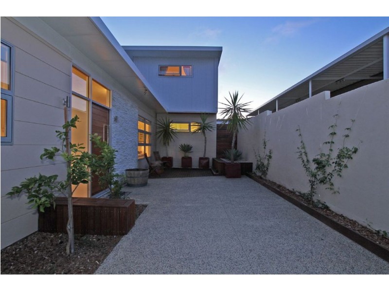 31a Paulik Way, Hamilton Hill WA 6163