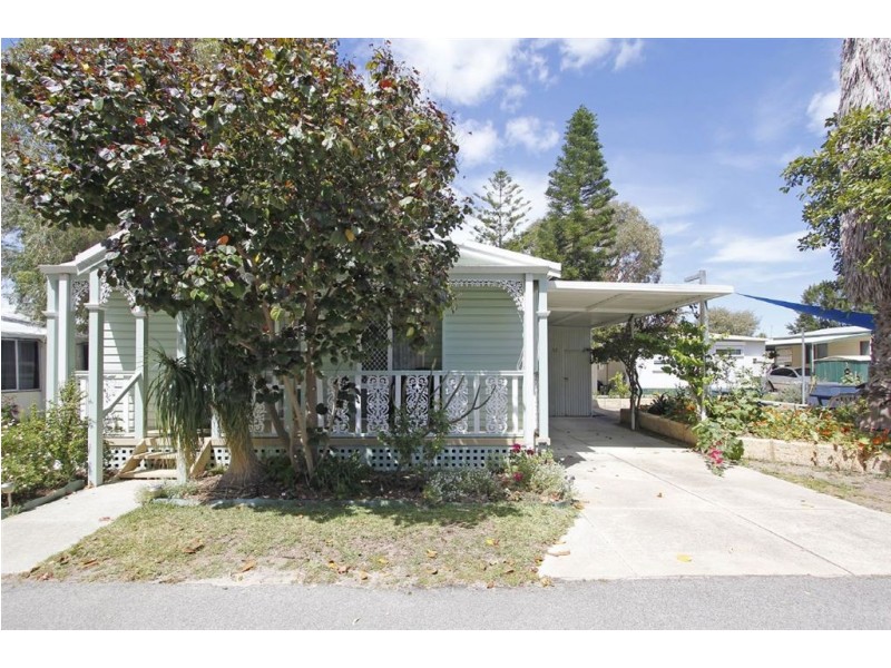 171 Mindari Drive, Coogee WA 6166