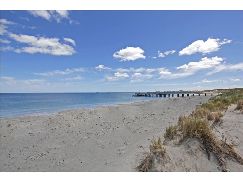 171 Mindari Drive, Coogee WA 6166