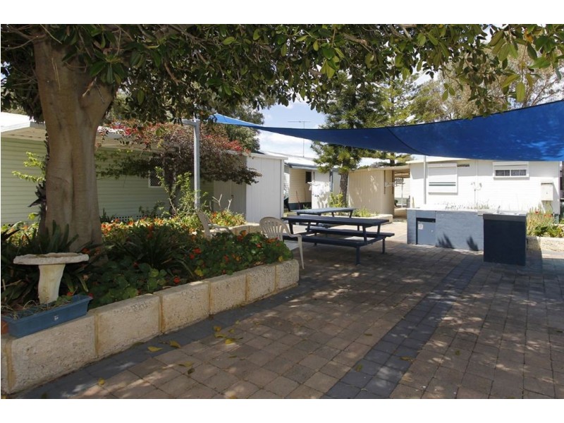 171 Mindari Drive, Coogee WA 6166