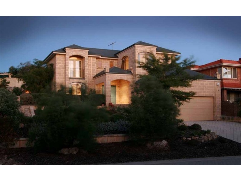 6 Careening Way, Coogee WA 6166