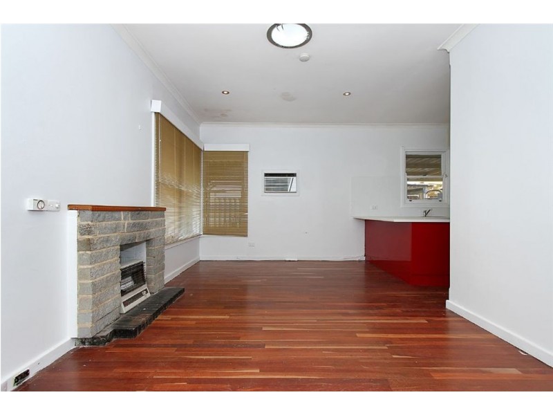 25 Theseus Way, Coolbellup WA 6163