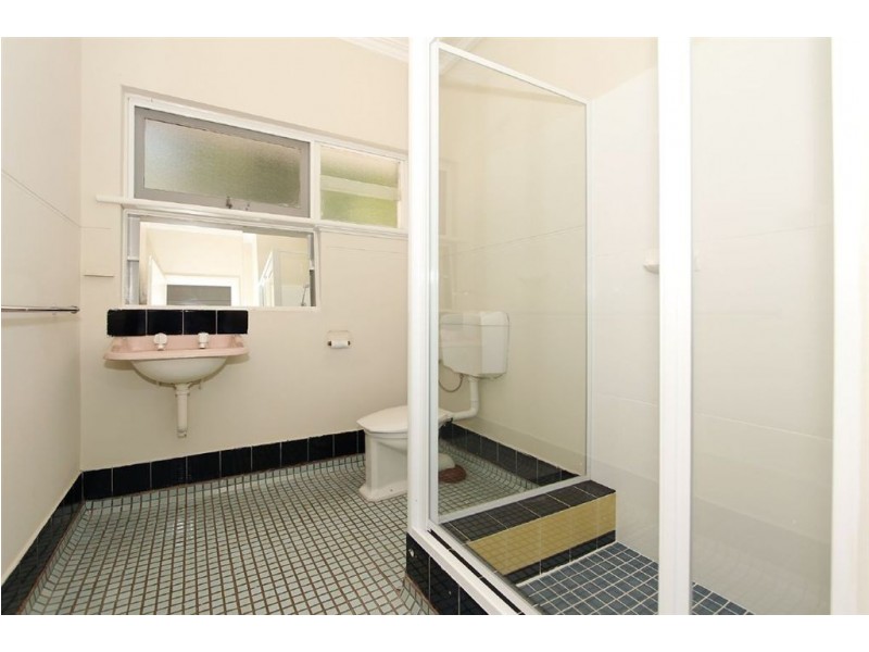 84 Holman Street, Alfred Cove WA 6154