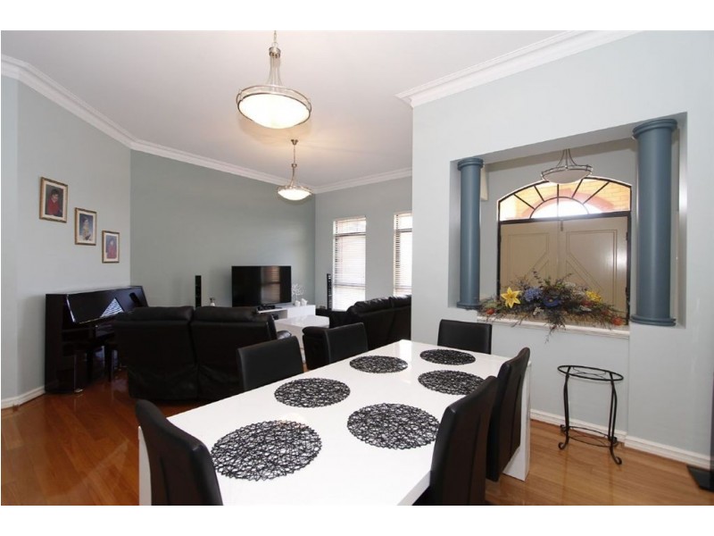 12 Enright Circuit, Beeliar WA 6164