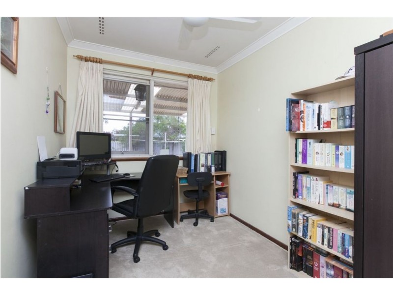 30B Devon Way, Lynwood WA 6147