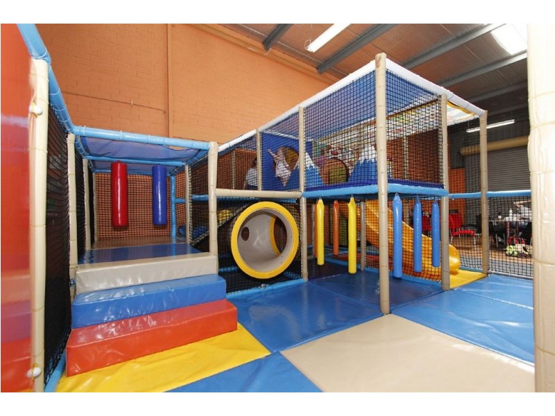 9/40 Port Pirie Street, Bibra Lake WA 6163