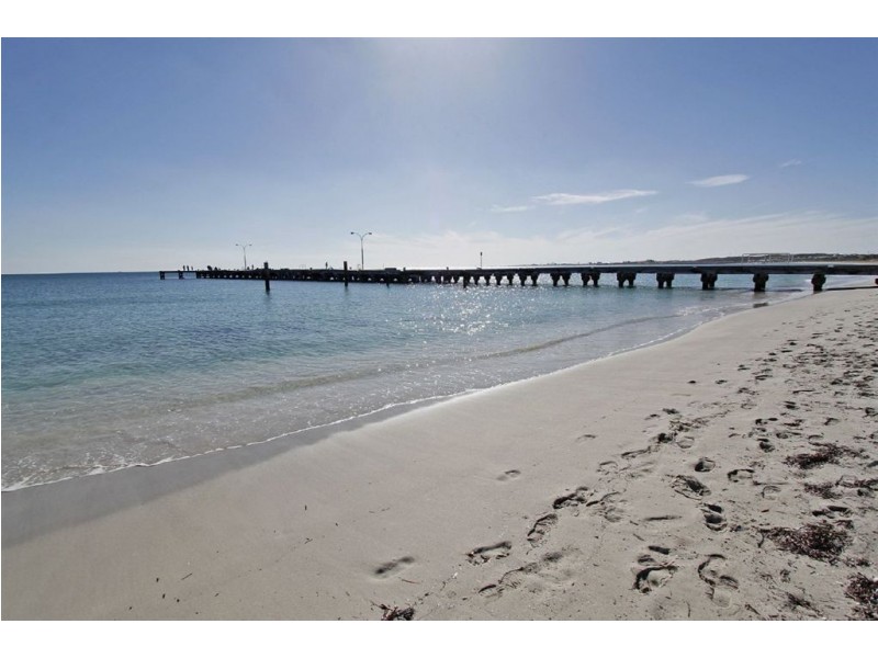 1/2 Peel Road, Coogee WA 6166