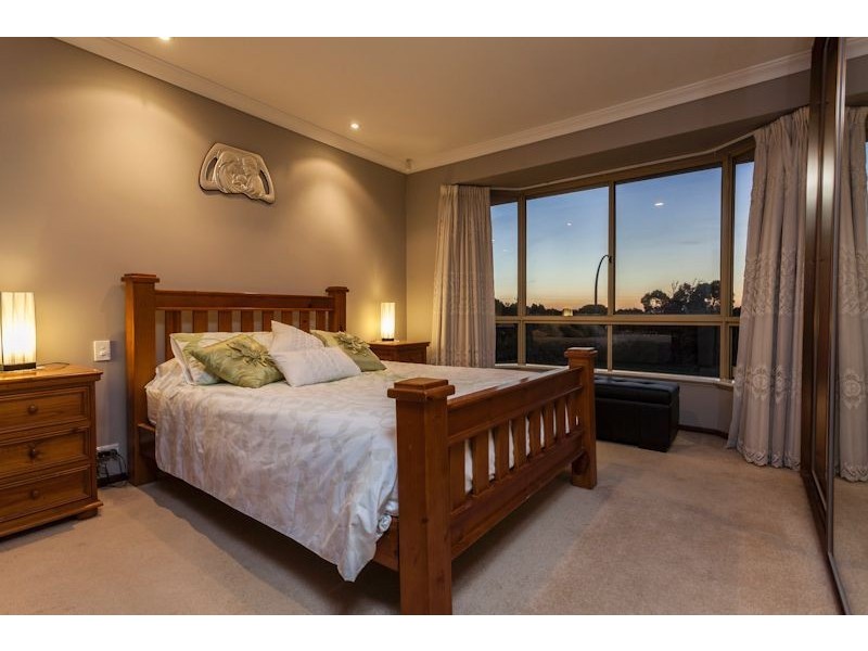 21 Parakeet Way, Coogee WA 6166