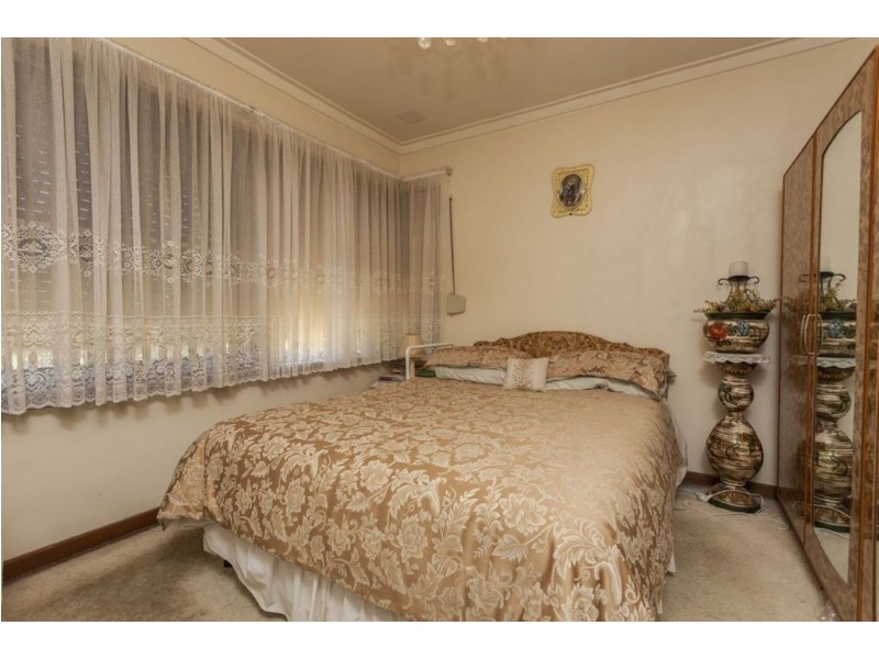 7 Glendower Way, Spearwood WA 6163