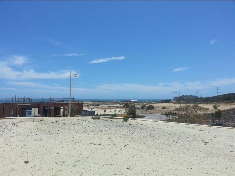 24 Hydaspe Vista, North Coogee WA 6163