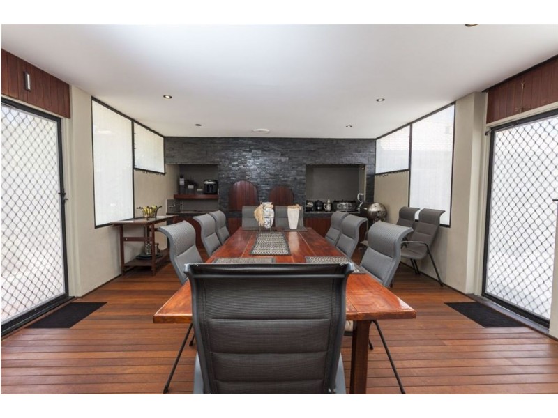 1 Leschenault Boulevard, Munster WA 6166