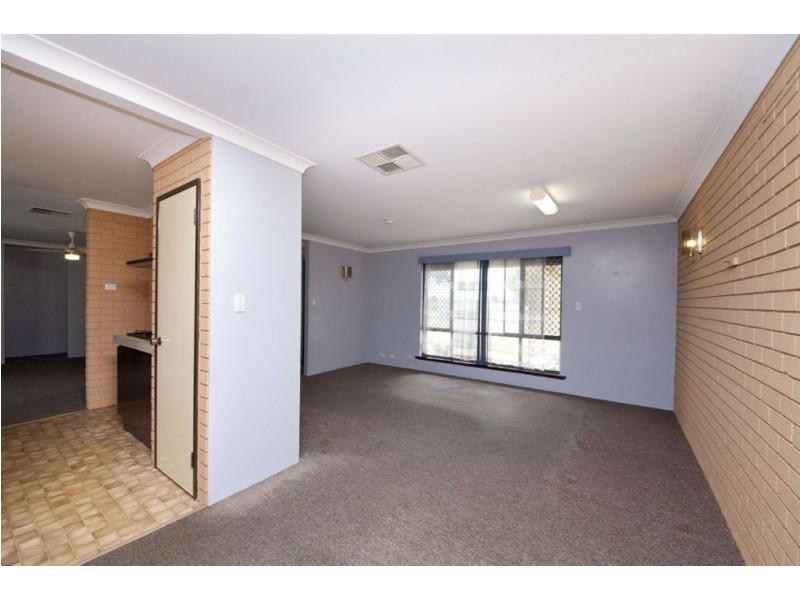 37 Hennessy Way, Rockingham WA 6168