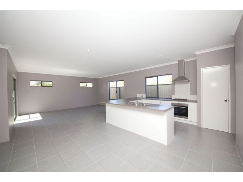 20a Doolette Street, Spearwood WA 6163