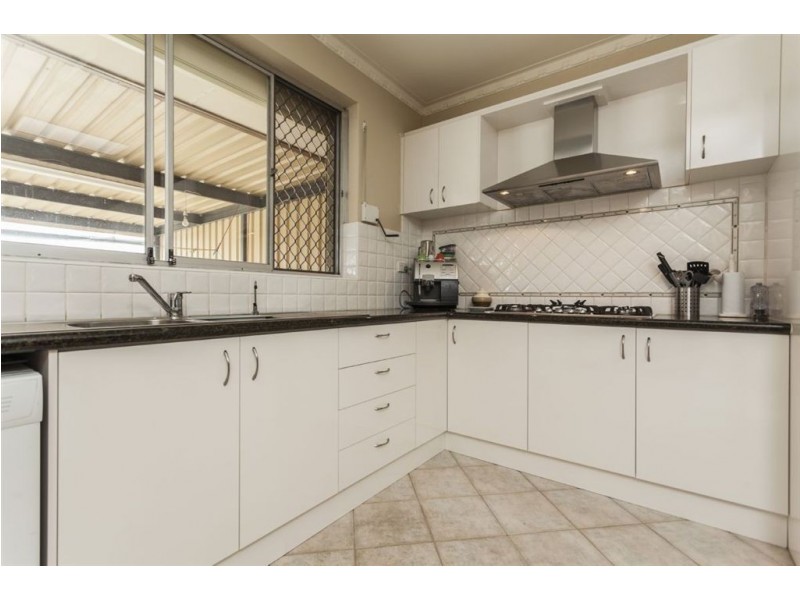 1 Caldwell Street, Beaconsfield WA 6162