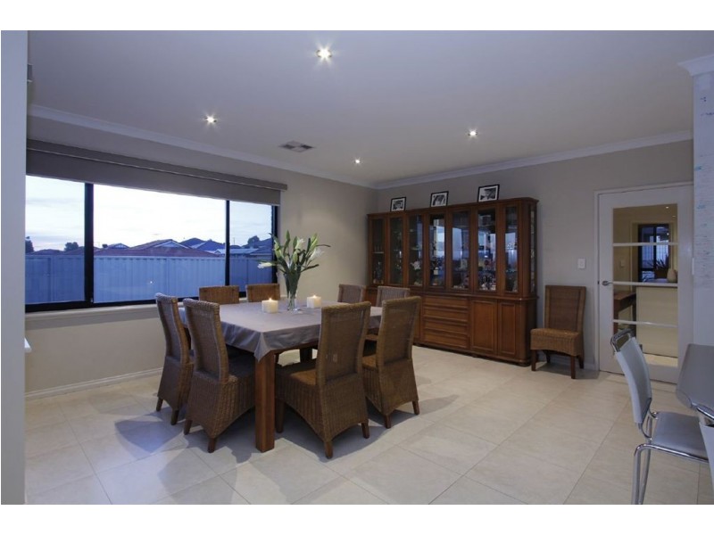 2 Capri Rise, Yangebup WA 6164