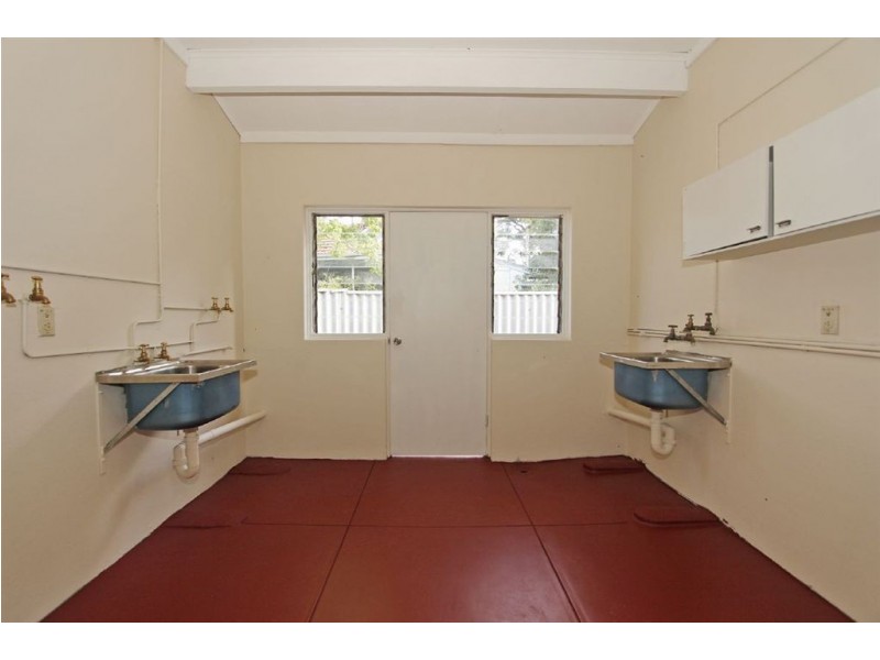 86 Holman Street, Alfred Cove WA 6154