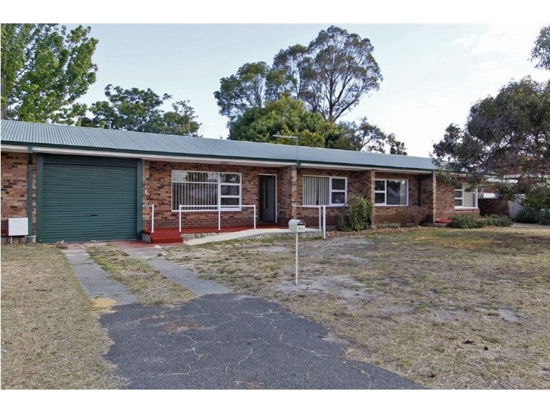86 Holman Street, Alfred Cove WA 6154