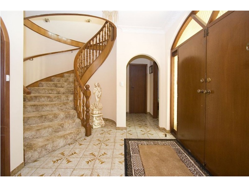 18 Michael Street, Beaconsfield WA 6162