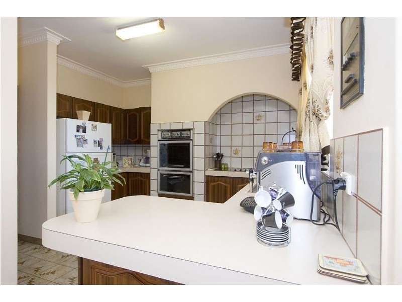 18 Michael Street, Beaconsfield WA 6162