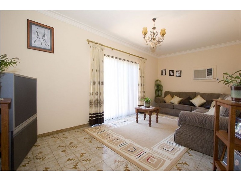 18 Michael Street, Beaconsfield WA 6162