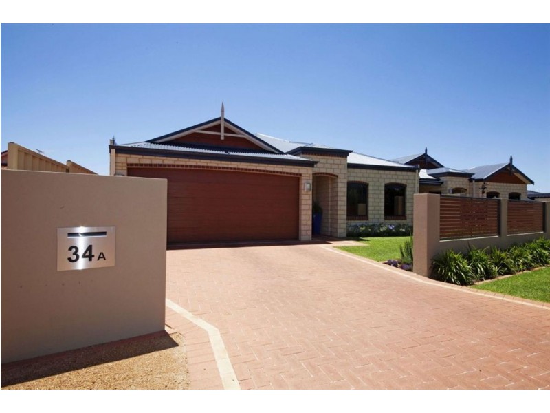 34A Pennlake Drive, Spearwood WA 6163