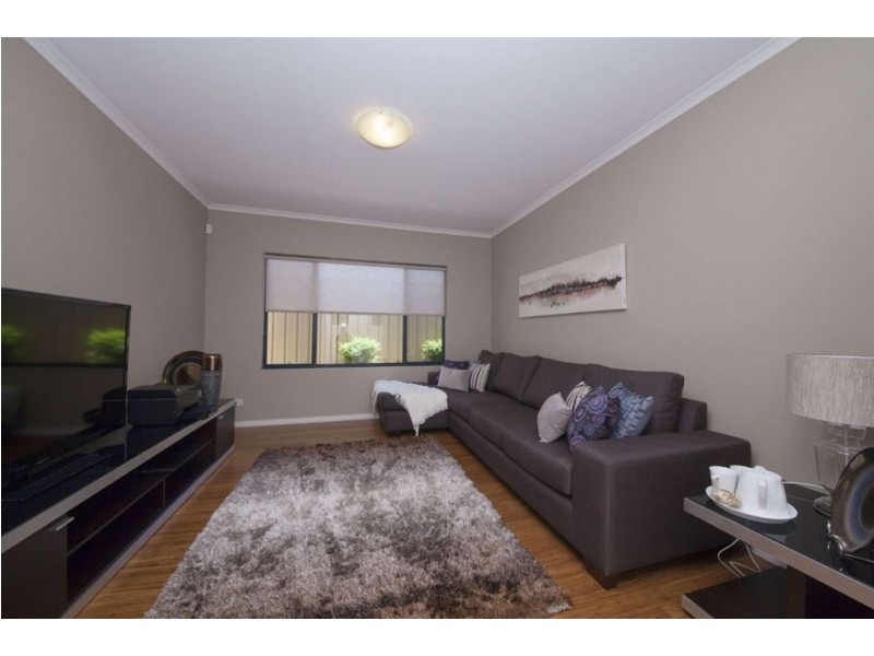 34A Pennlake Drive, Spearwood WA 6163