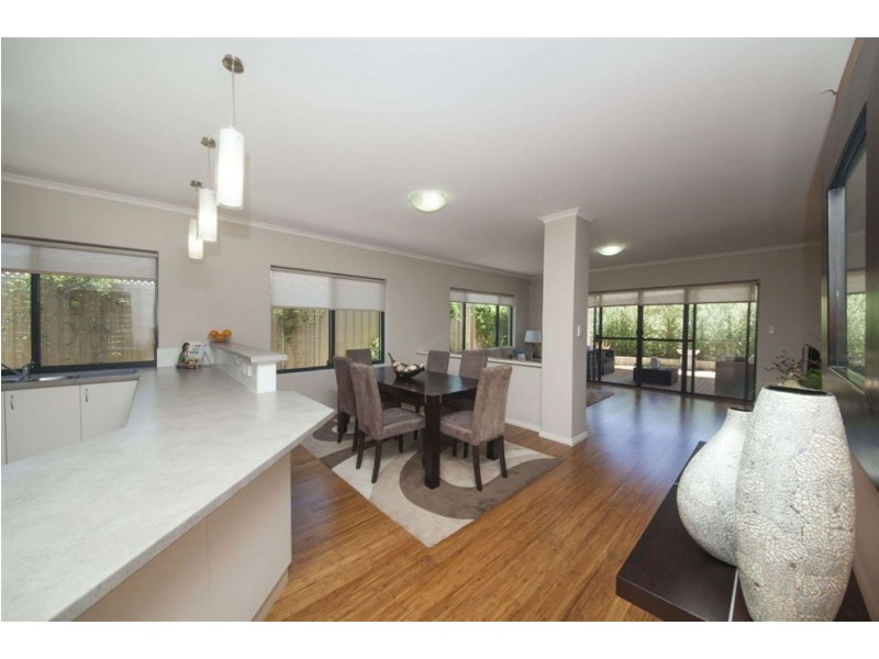 34A Pennlake Drive, Spearwood WA 6163