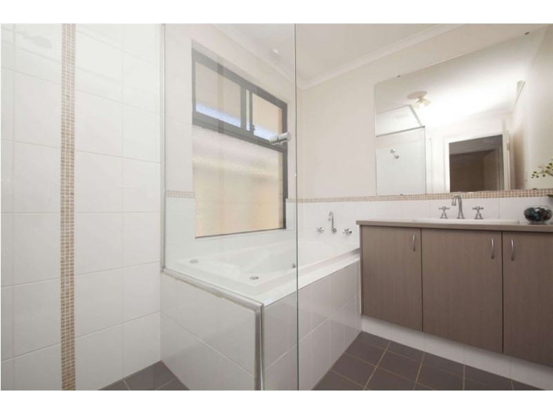 34A Pennlake Drive, Spearwood WA 6163