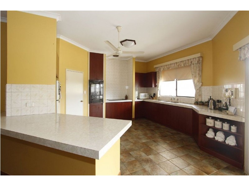 95 Postans Road, Hope Valley WA 6165