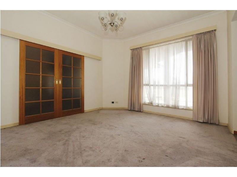 95 Postans Road, Hope Valley WA 6165