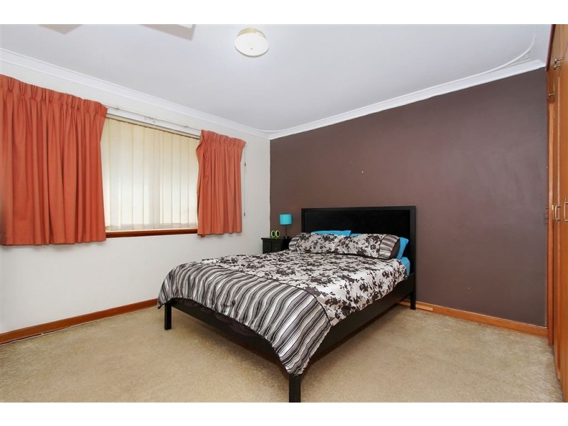 2b Graham Street, Spearwood WA 6163