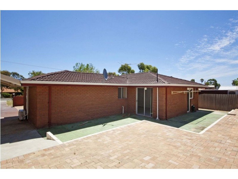 24 Hollis Street, Samson WA 6163