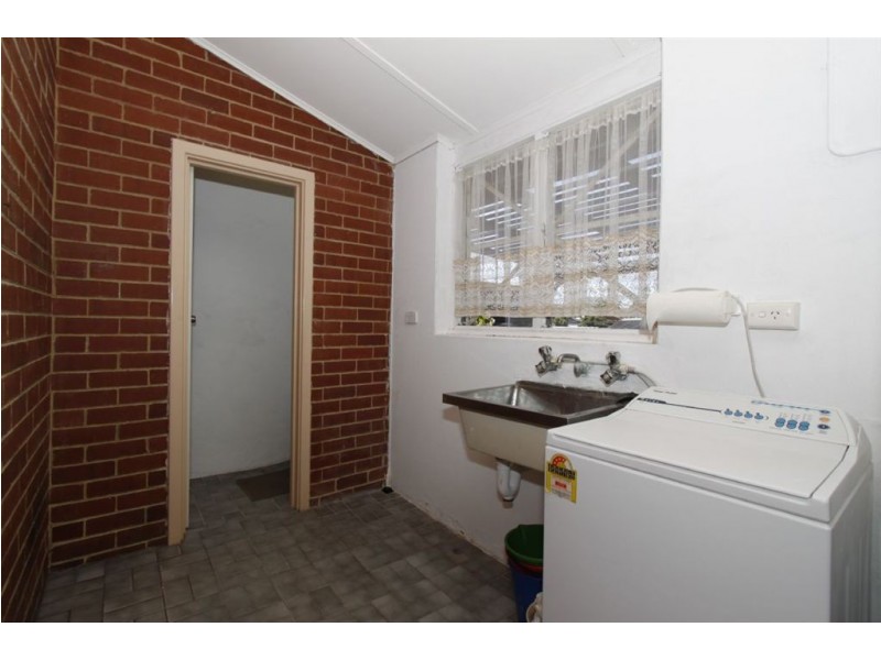 40 Hartley Street, Coolbellup WA 6163