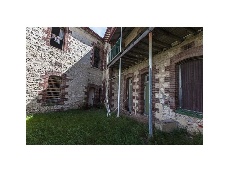 1 Rockingham Road, Fremantle WA 6160