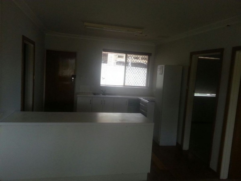 19b Hotspur Road, Spearwood WA 6163