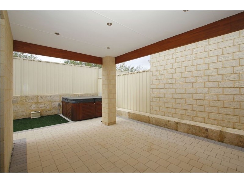 38 Peppermint Gardens, Aubin Grove WA 6164