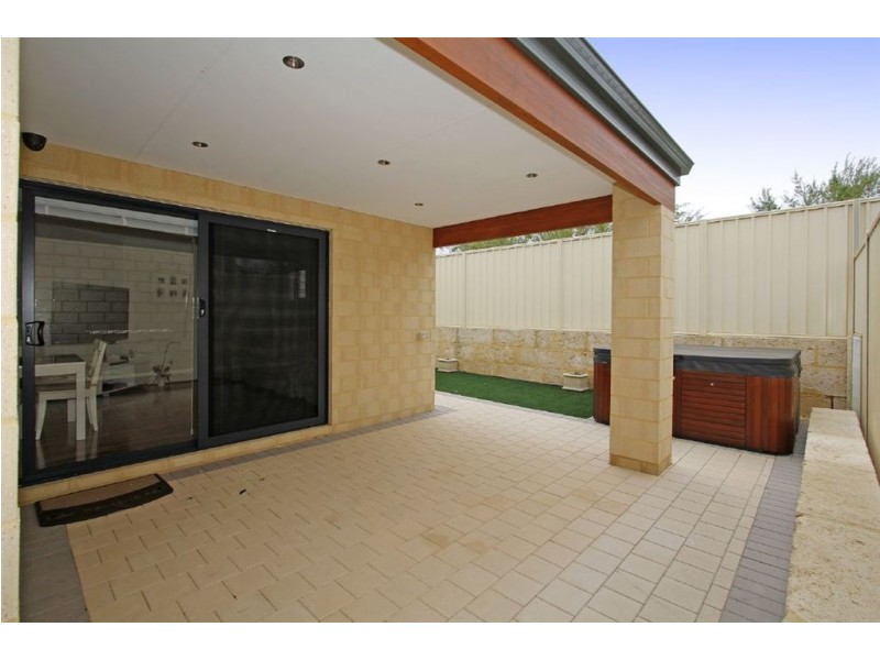 38 Peppermint Gardens, Aubin Grove WA 6164