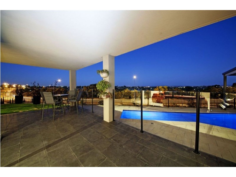 13 Tindal Avenue, Yangebup WA 6164