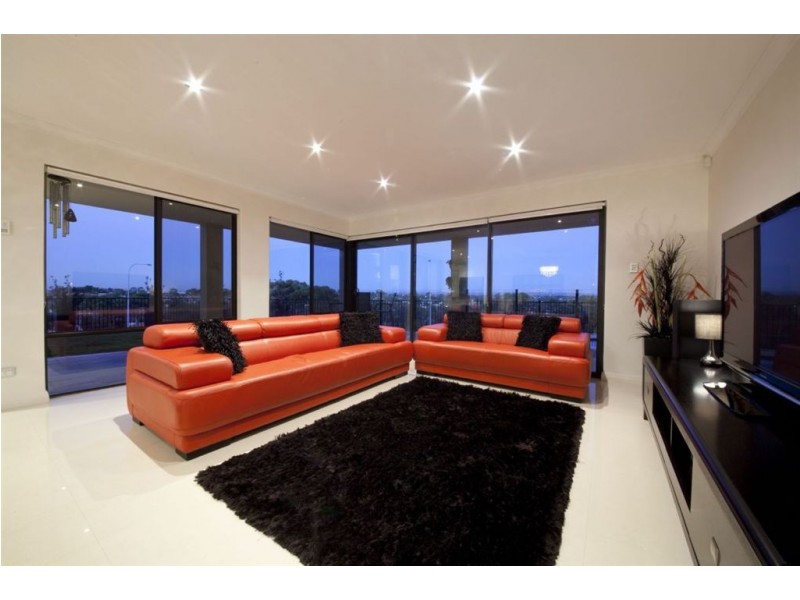 13 Tindal Avenue, Yangebup WA 6164