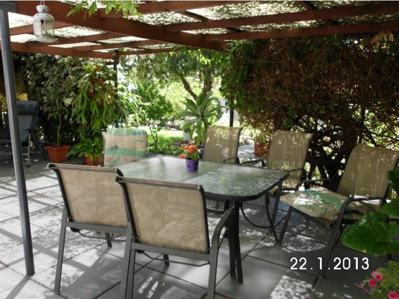 24 Leece Street, Coolbellup WA 6163