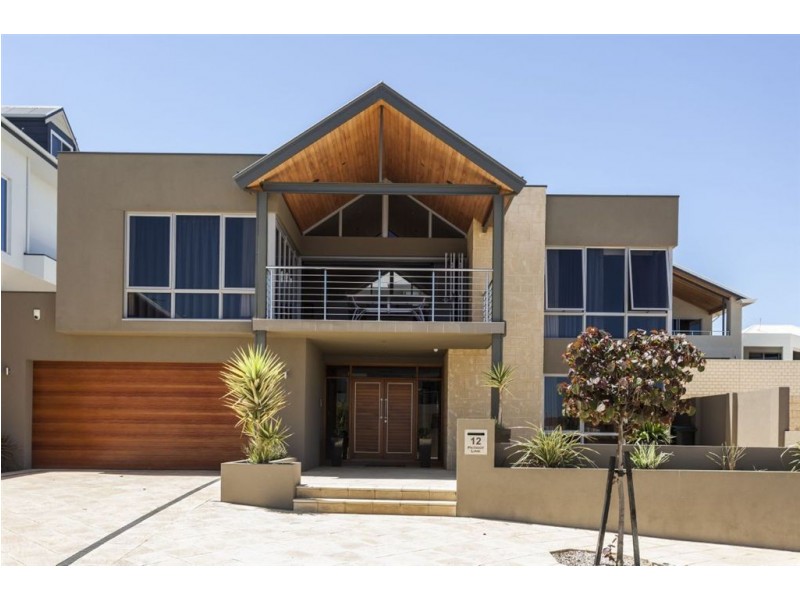 12 Patriot Link, North Coogee WA 6163