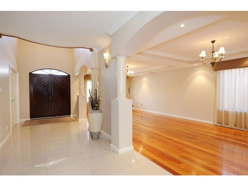 25 Mayor Road, Coogee WA 6166