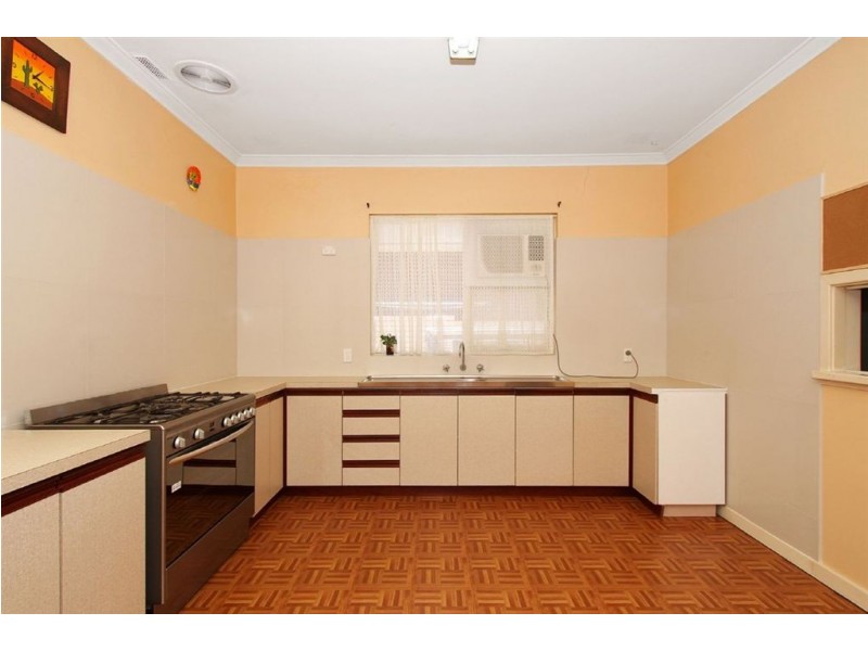 34 O’Connell Street, Hamilton Hill WA 6163