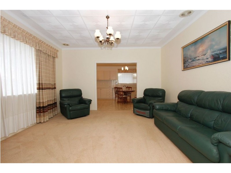 34 Forrest Road, Hamilton Hill WA 6163