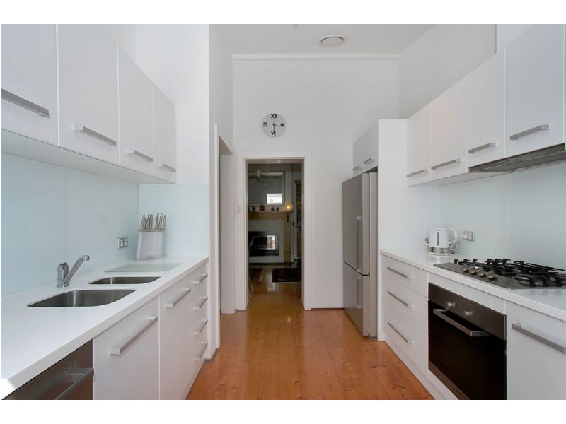 18 Nairn Street, Fremantle WA 6160