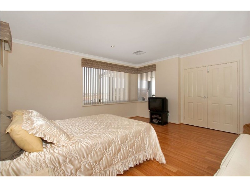 16 Capri Rise, Yangebup WA 6164