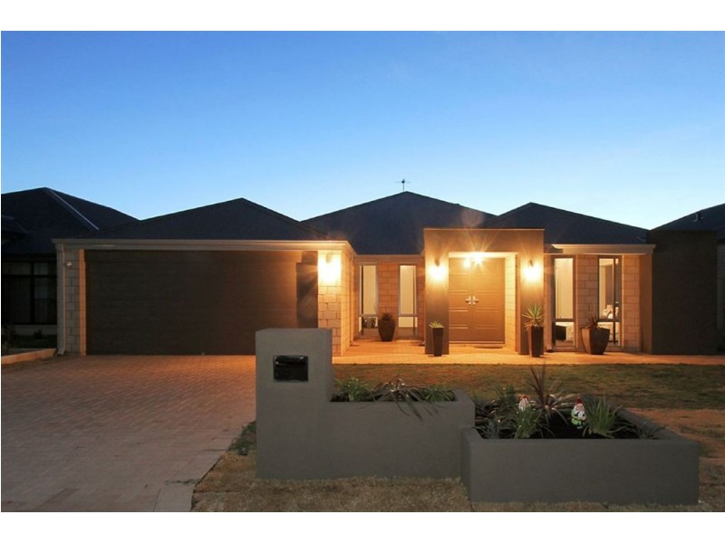 30 Marseille Gardens, Piara Waters WA 6112