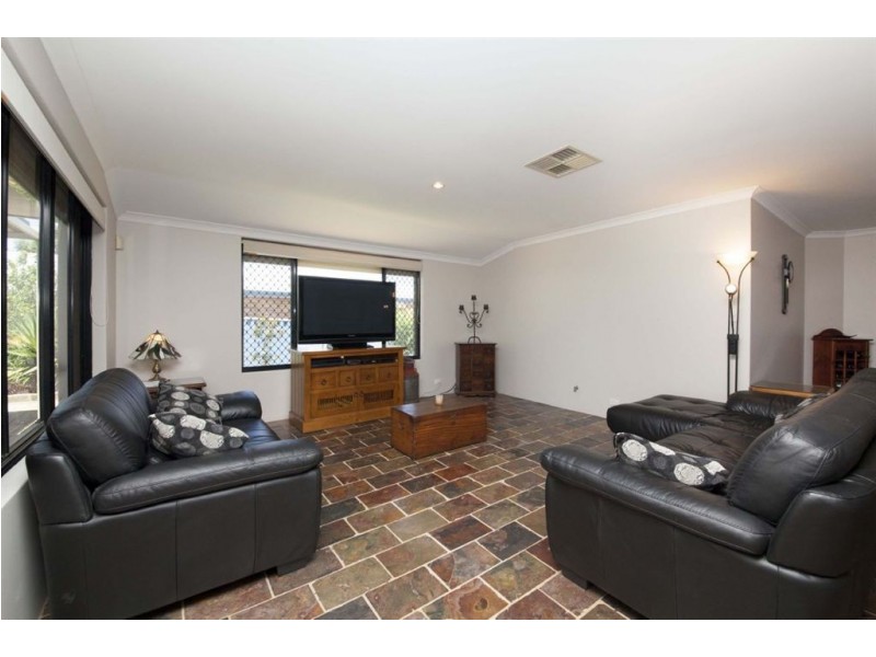 91 Healy Road, Hamilton Hill WA 6163