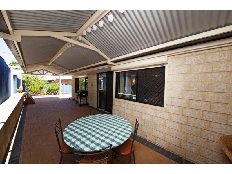 91 Healy Road, Hamilton Hill WA 6163