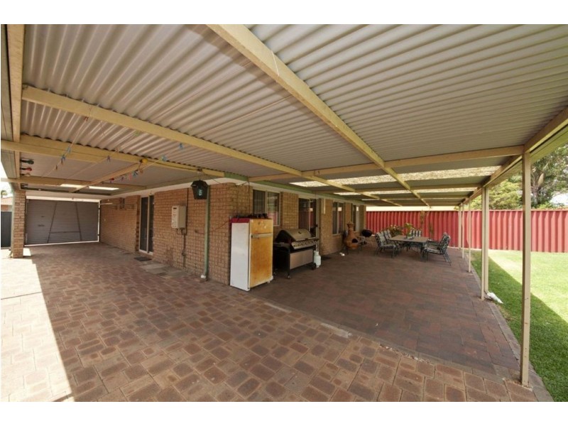 25 Ballard Mews, Success WA 6164